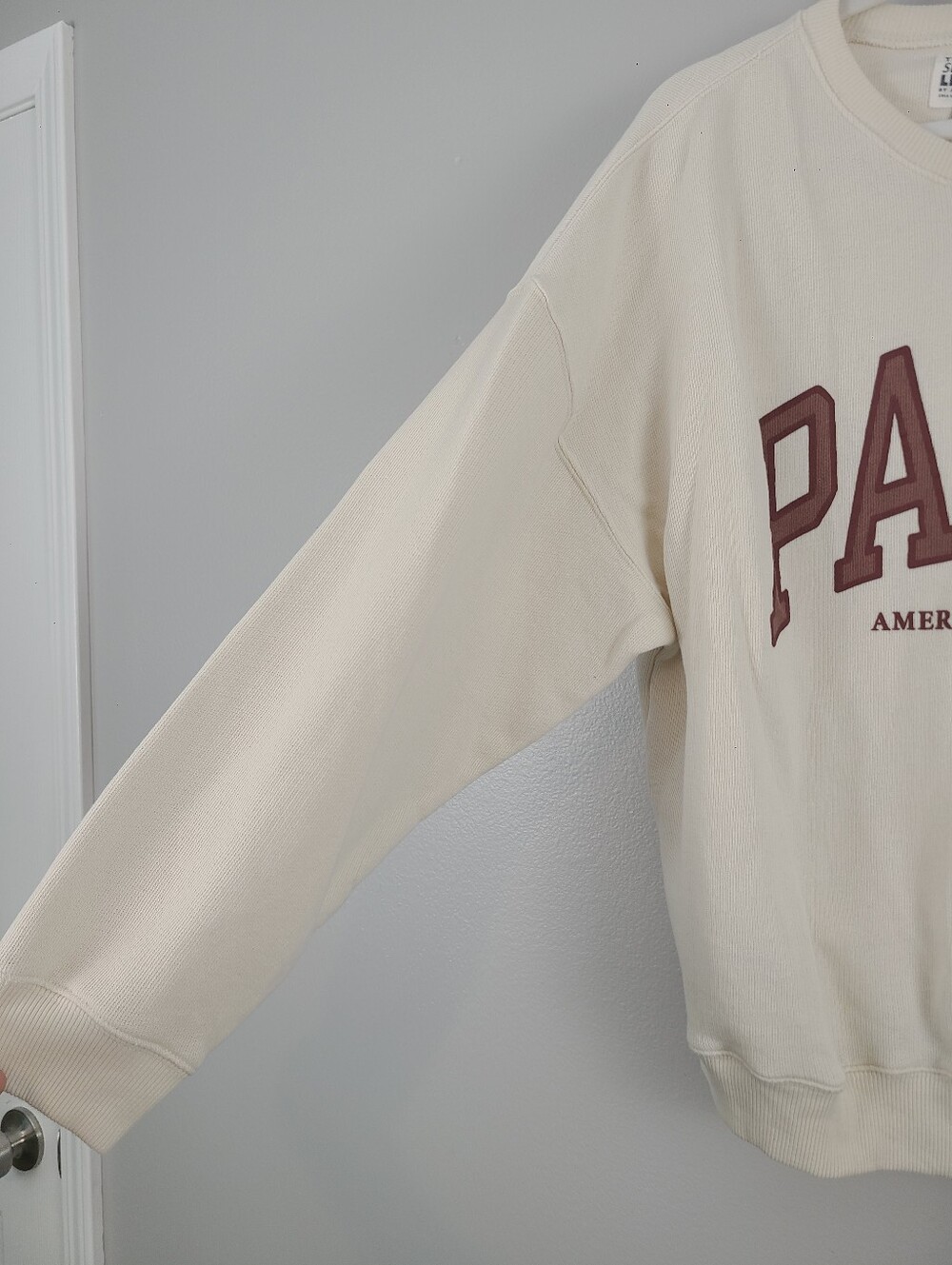 American Eagle Off-white & Dark Red Lived-in Pullover Crewneck "PARIS" Sweater - Picture 2 of 10